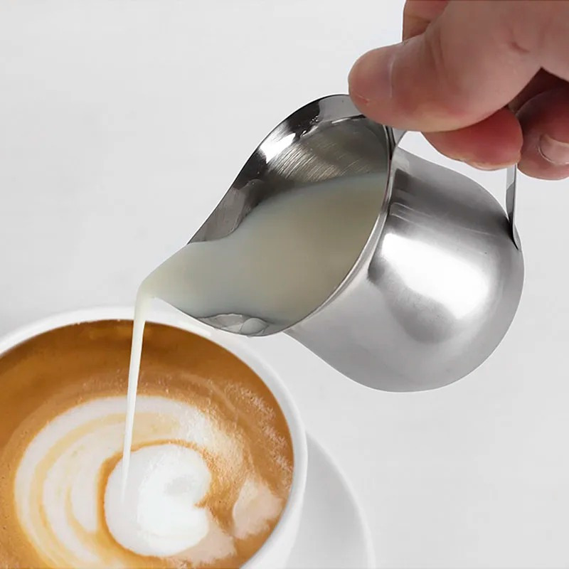 القهوة الحليب مزبد إبريق كوب ا - مراجعة Barista Milk Jug وسعره